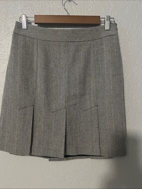 LOFT Black and White Herringbone Mini Skirt
